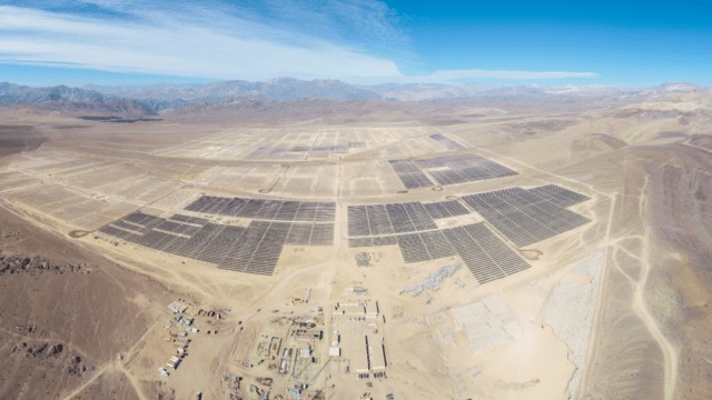 Aerial view of Mainstream's Rio Escondido Solar PV project in construction