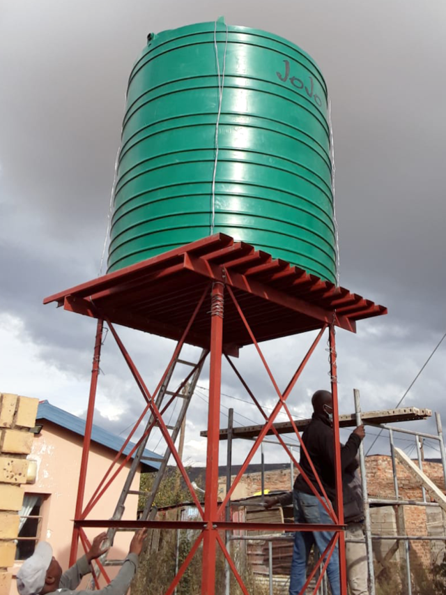 Raised water tank