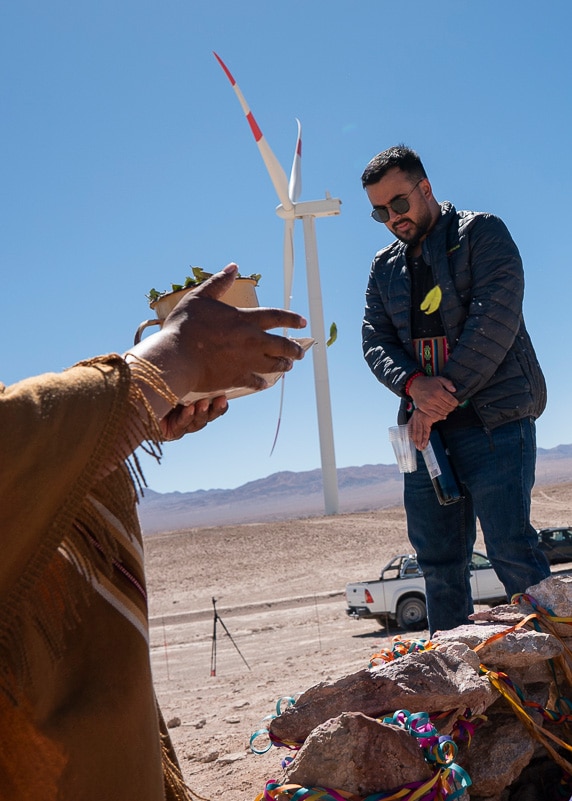 Mainstream employee taking part in indigenous ceremony at wind farm